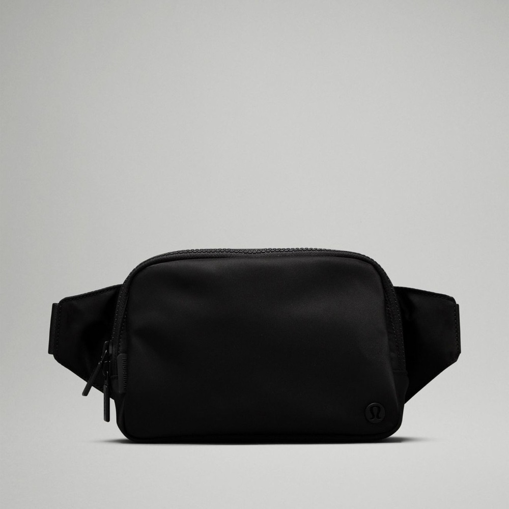 Lululemon Belt Bag 2L